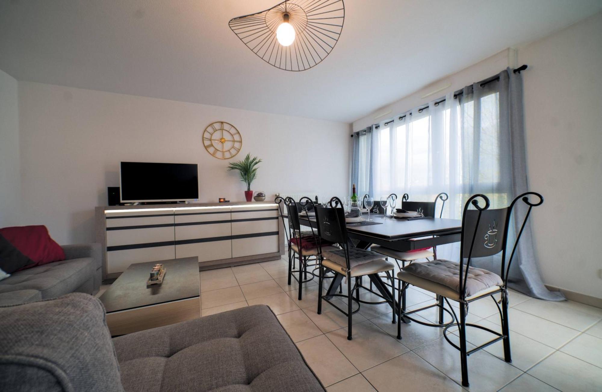 Lumineux, 80m², Proche Des Vosges * Thann
